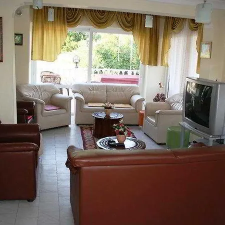Kemalbutik Hotel 2*