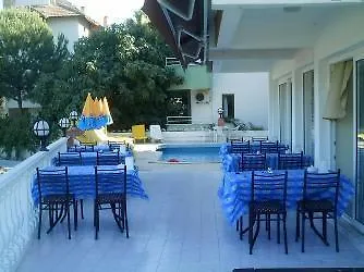 Kemalbutik 2* מרמריס