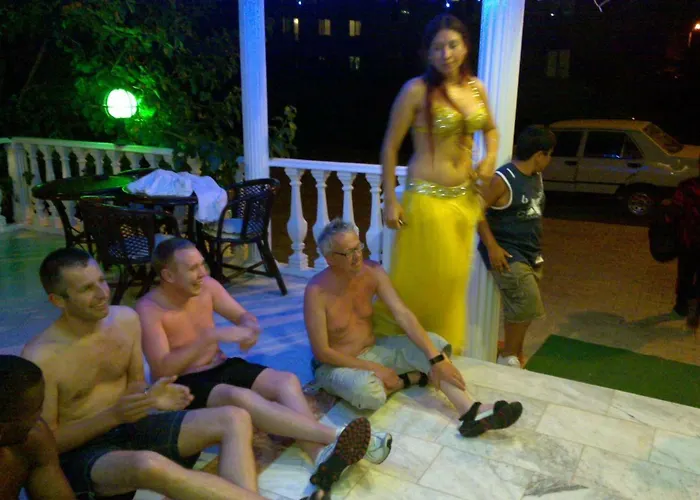 Hotell Kemalbutik 2*